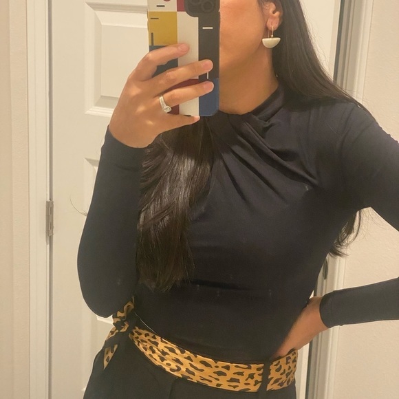 Drop Dangle Pearl Earrings - Picture 4 of 4